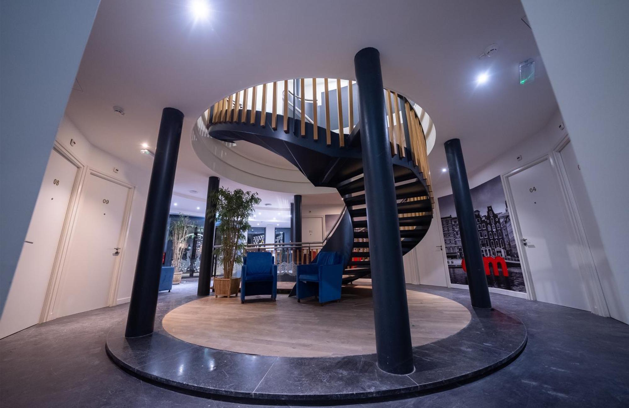 Ma Airport Hotel Хоофдорп Екстериор снимка